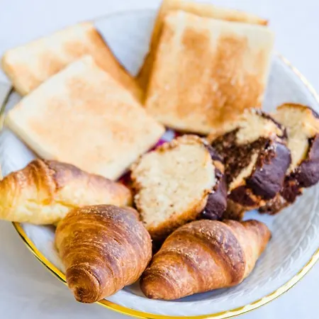 Ξενοδοχείο με διαμερίσματα Ammes Livathos (Kefalonia)